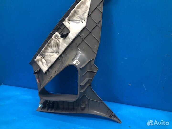 Обшивка задней стойки левая Hyundai Elantra 2006-2