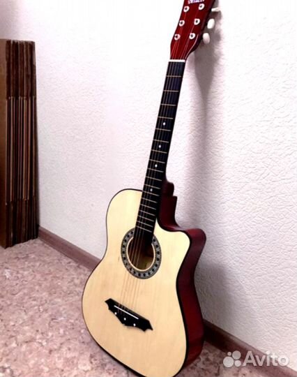 Гитара в наличии