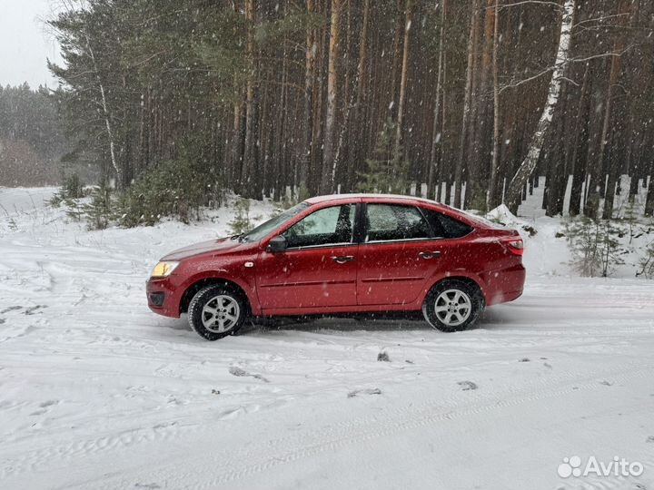 LADA Granta 1.6 МТ, 2017, 110 000 км