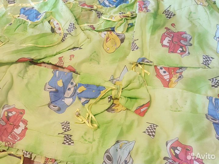 Бортики в детскую кроватку