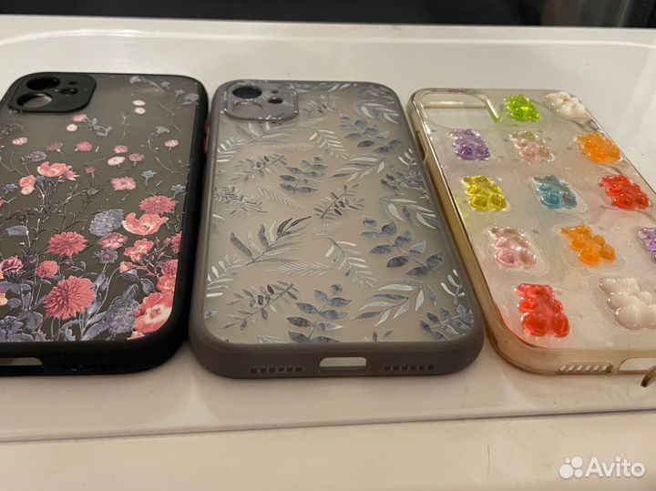 Чехлы на телефон iPhone 11