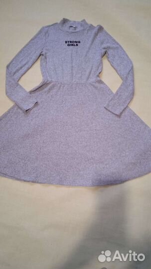 Платье для девочки новое