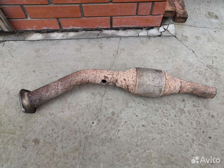 Средняя часть глушителя Toyota Corolla E120