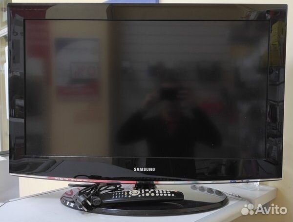 Телевизор Samsung 32 дюйма