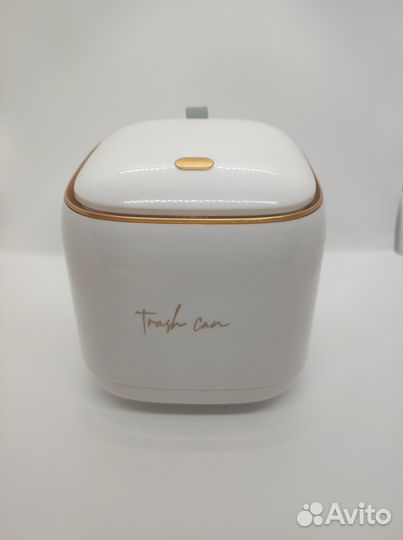 Настольное мусорное ведро с крышкой