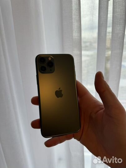 iPhone 11 Pro, 256 ГБ