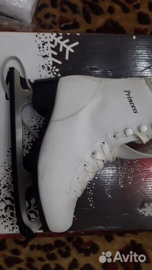 Продам коньки