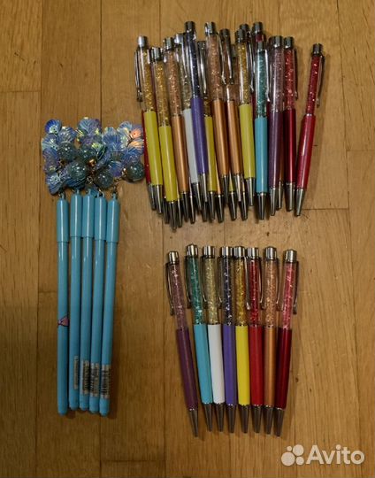 Ручки с кристаллами шариковые гелевые новые