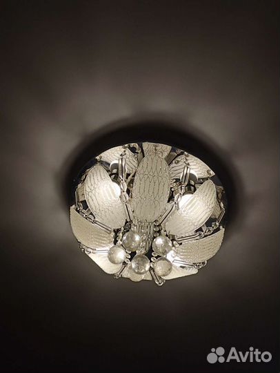 Светильник потолочный светодиодный