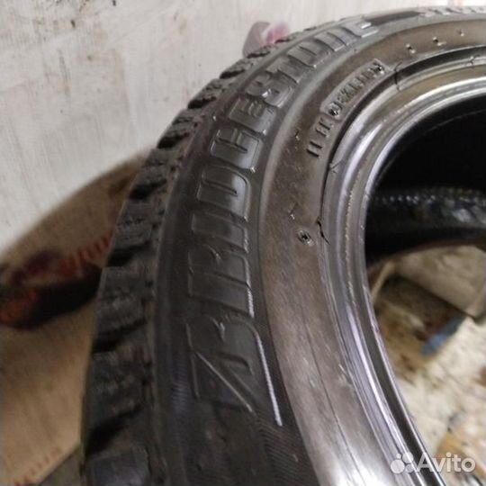 Bridgestone Blizzak Revo GZ 205/55 R16