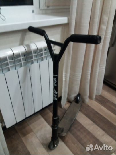 Трюковой самокат