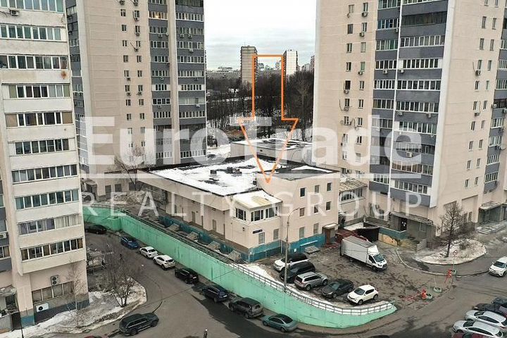 Продам торговое помещение, 2291 м²