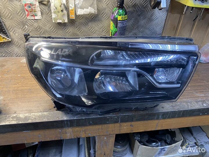 Фара правая LADA vesta