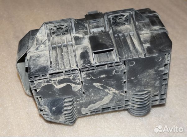 Блок предохранителей подкапотный Hyundai ix 55