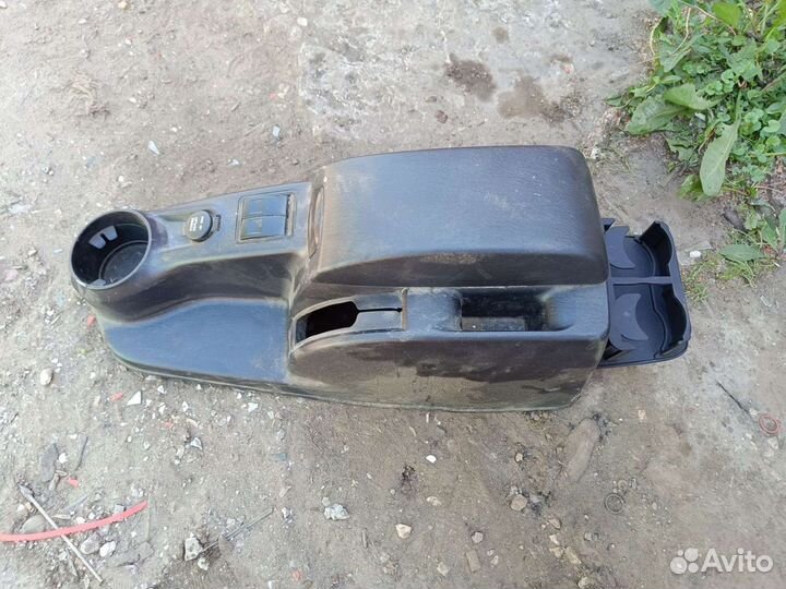 Подлокотник хендай матрикс Hyundai matrix