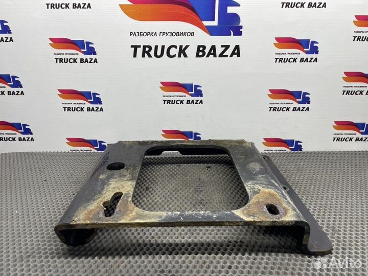 81155025361 Кронштейн глушителя