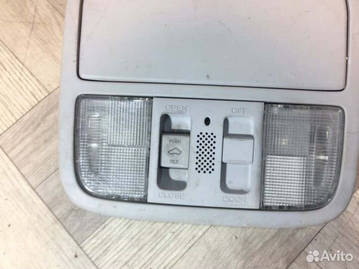 Плафон салона Honda Cr-V 3