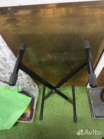 Стойка для клавишных