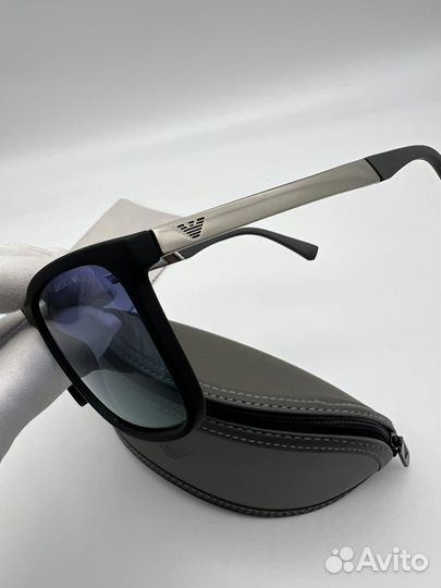 Солнцезащитные очки мужские emporio armani