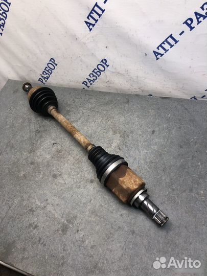 Привод левый Renault Logan 2 Stepway