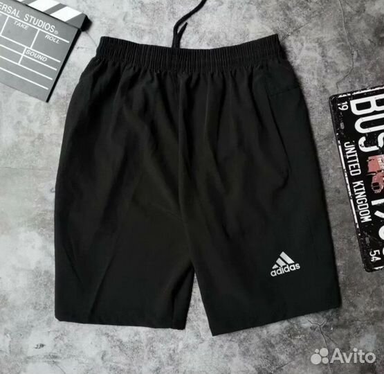 Шорты adidas универсал