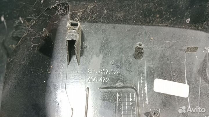 Б/У Накладка зеркала правого Audi A3 A4 A5#002