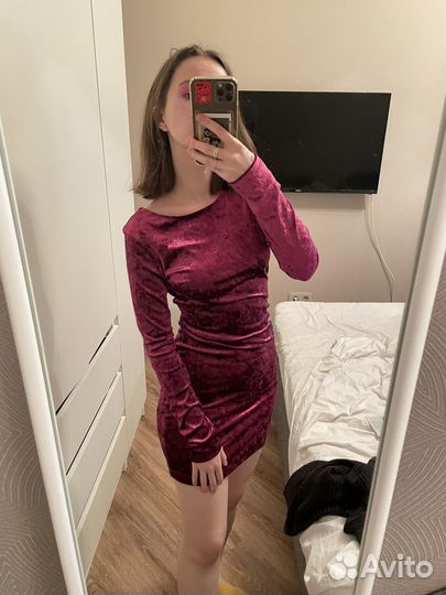 Платье бархатное красное xs