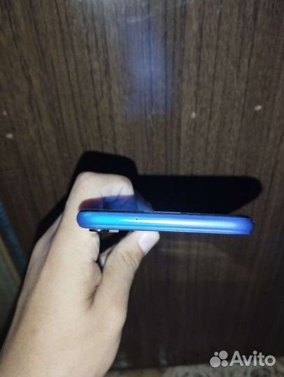 Телефон honor 9c