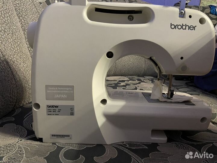 Швейная машинка