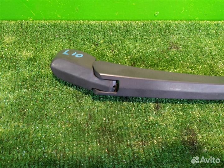 Поводок стеклоочистителя задний Honda FR-V (BE1)