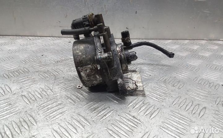 Насос вакуумный Opel Meriva A