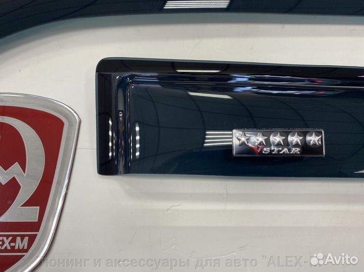 Дефлектора на окна тёмные Mitsubishi Pajero II