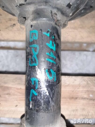 Стойки передние Subaru Outback B13 BP9