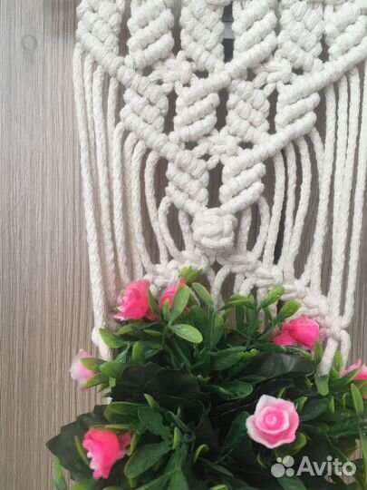 Макраме панно-кашпо настенное