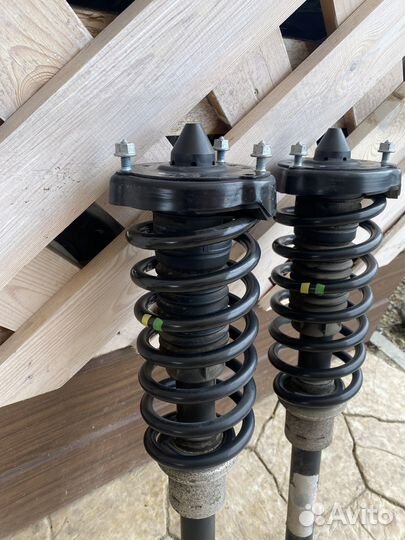 Амортизаторы передние в сборе Mercedes E W211