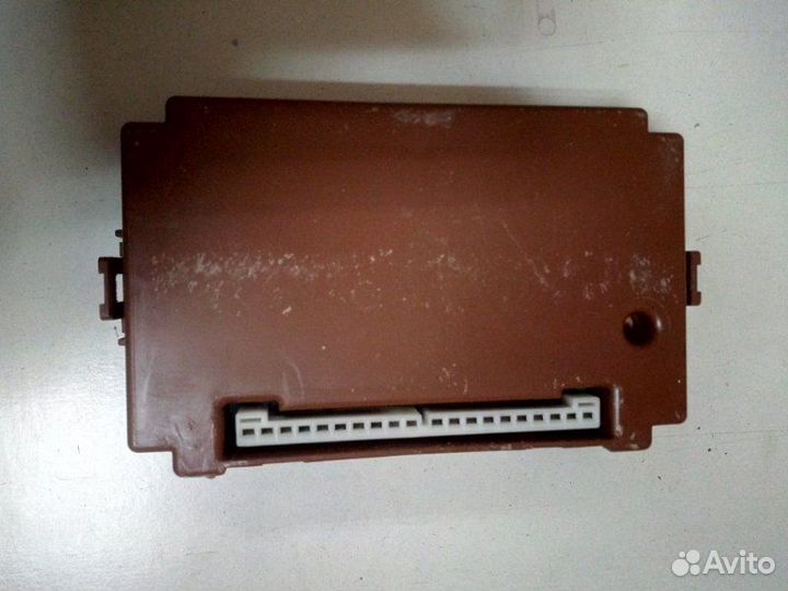 Блок комфорта Mitsubishi Galant E5