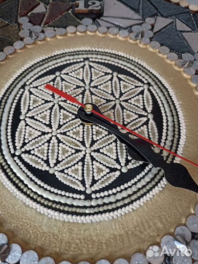 Часы настенные