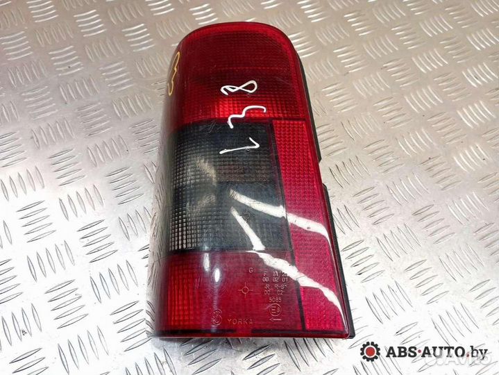 Фонарь задний левый Citroen Berlingo (M59) рест