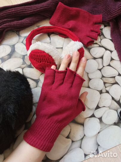 Митенки, шарфы, шляпка, меховые наушники