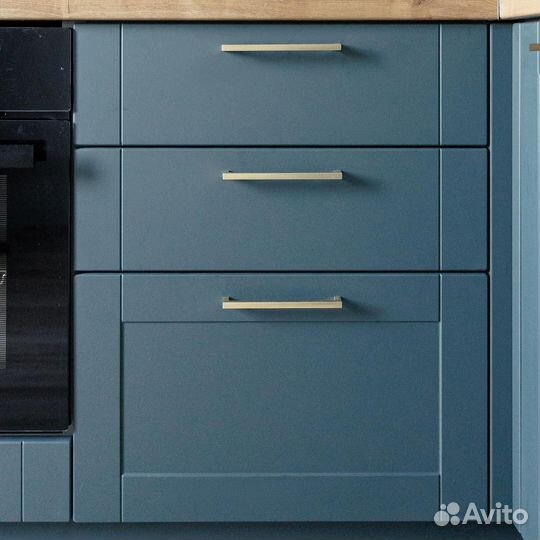 Красивый кухонный гарнитур