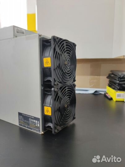 Asic майнер Bitmain Antminer S19