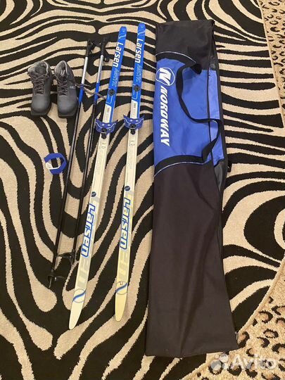 Беговые лыжи lanser бу. комплект