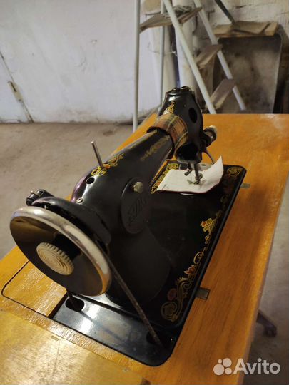 Швейная машинка пмз