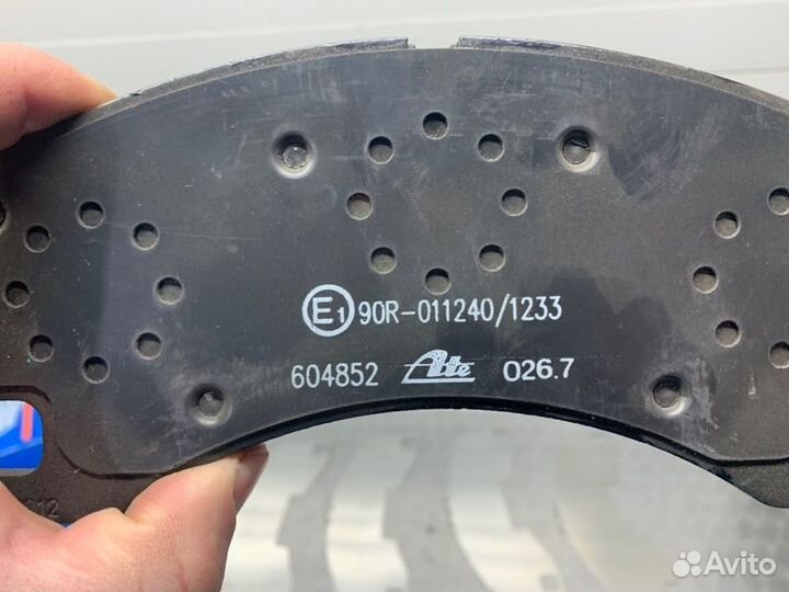 Колодки тормозные Porsche Macan