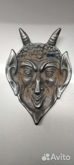 Пепельница черт