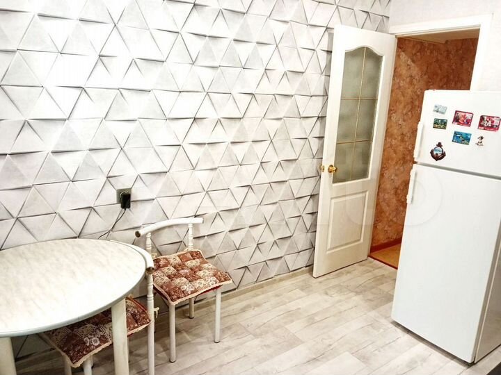 2-к. квартира, 50 м², 1/5 эт.