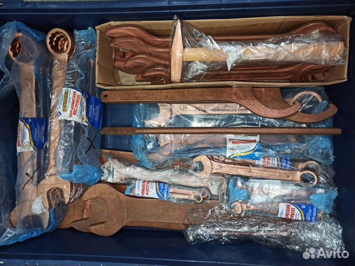 Ключи и инструмент (омедненный)