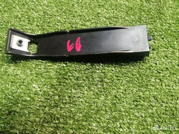 Кронштейн Kia Ceed JD G4FG 2014