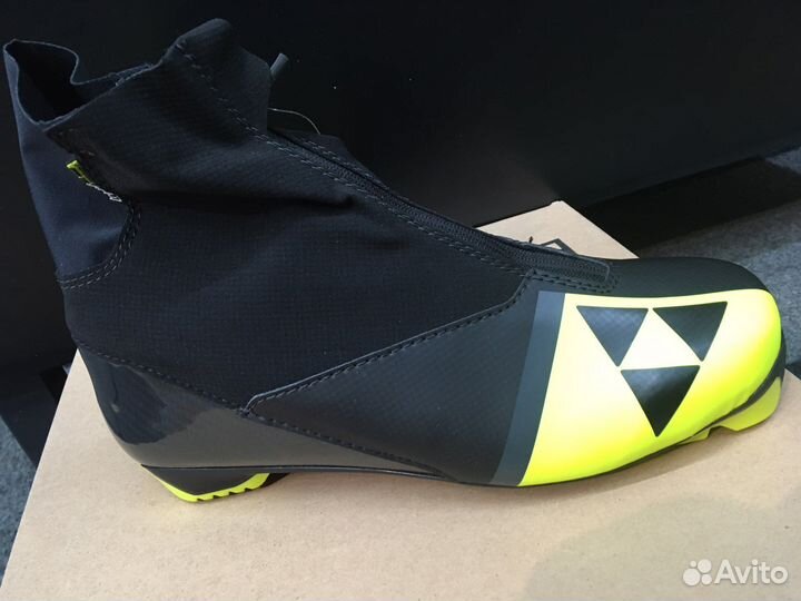 Лыжные ботинки Fischer SpeedMax JR