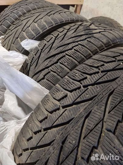 Nokian Tyres Hakkapeliitta R2 255/60 R18